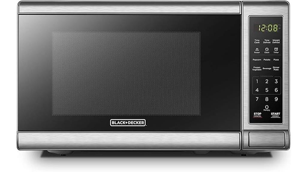 compact 700w microwave oven