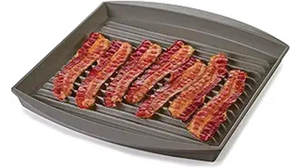 microwave bacon grill tool